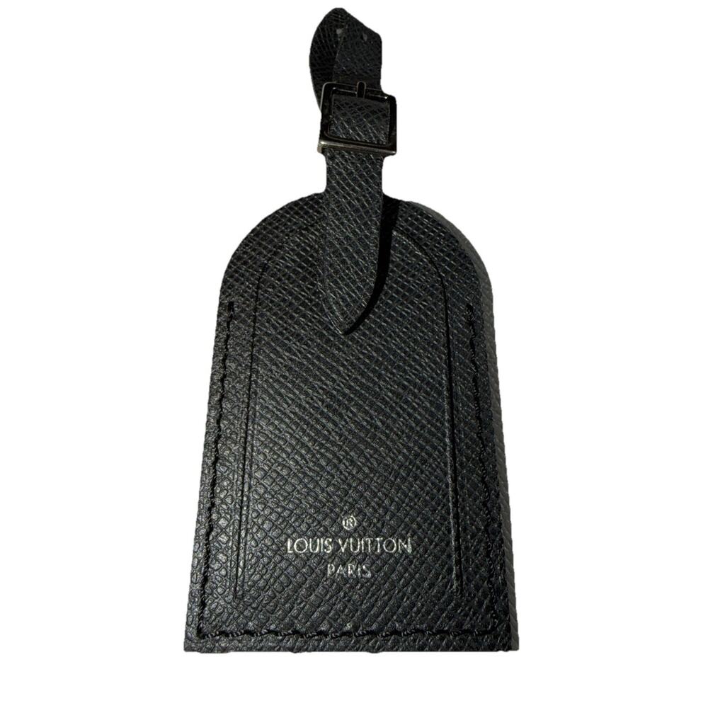 Louis Vuitton Black Taiga Leather Name Tag w/ Silver tone Metal Large France LN